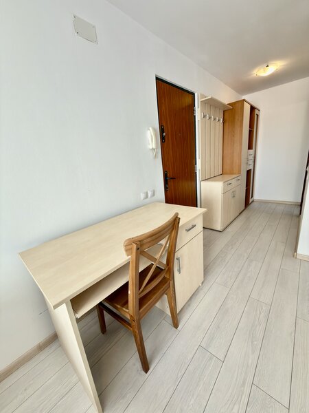 Eroii Revolutiei, Marius Nasta, garsoniera moderna, la 6 minute metrou