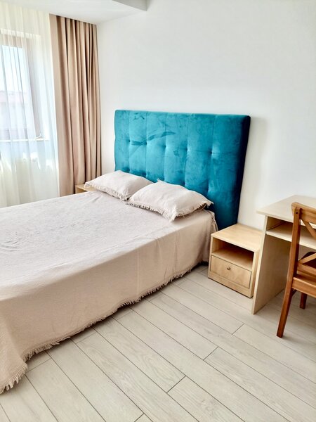 Eroii Revolutiei, Marius Nasta, garsoniera moderna, la 6 minute metrou