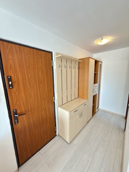 Eroii Revolutiei, Marius Nasta, garsoniera moderna, la 6 minute metrou